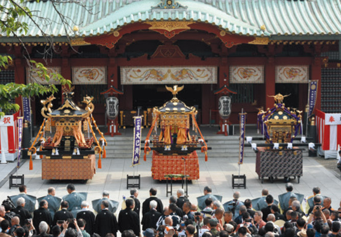 発輦祭