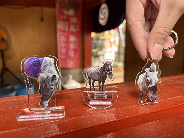 神馬・あかりグッズの販売